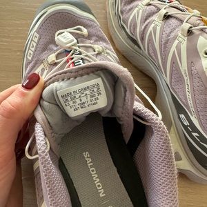 Salomon XT-6 women’s size 8